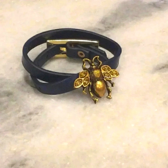 Leather bee bracelet new - Picture 3 of 6